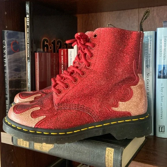 Rare! Dr. Martens 1460 Pascal Flame Red Glitter Boots Women's Size 7 - Picture 3 of 14